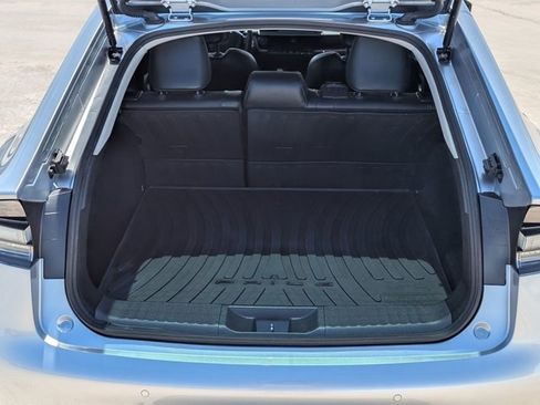 Used 2024 Toyota Prius Prime image 10