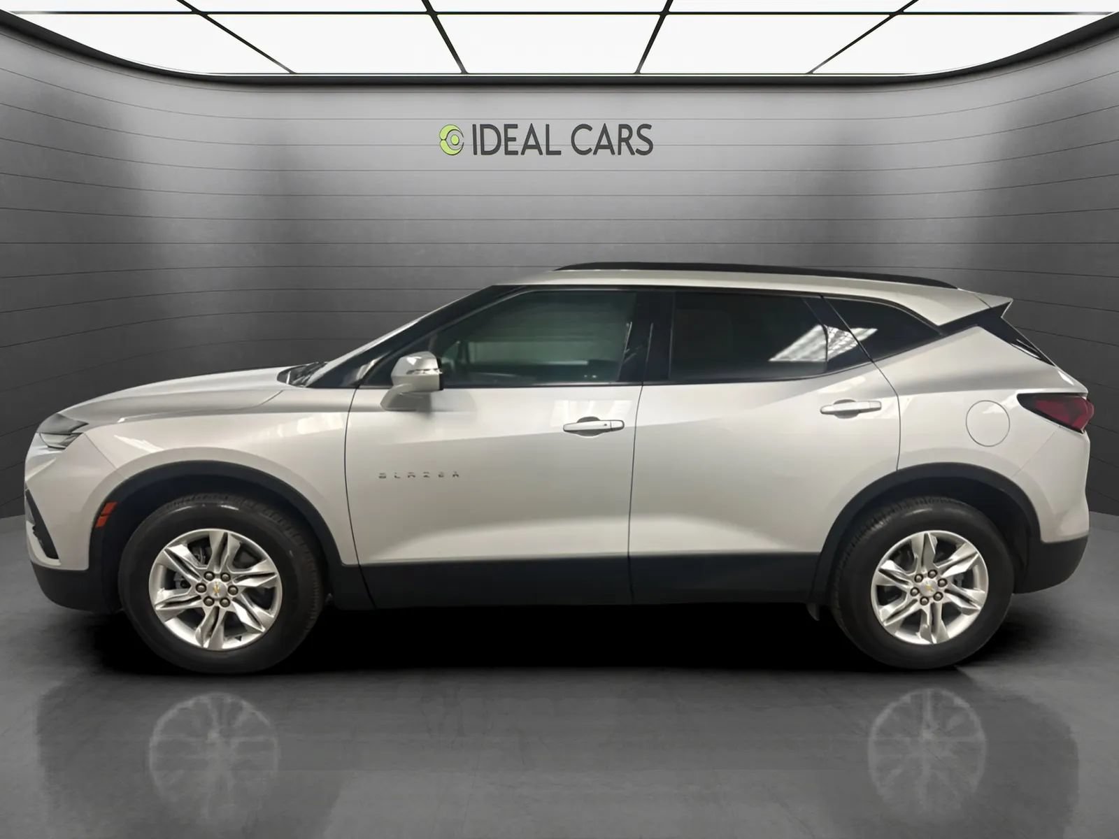 Used 2021 Chevrolet Blazer LT FWD image 8