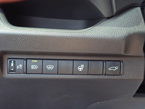 Used 2025 Toyota RAV4 XLE w/ Convenience Package AWD/4WD image 38