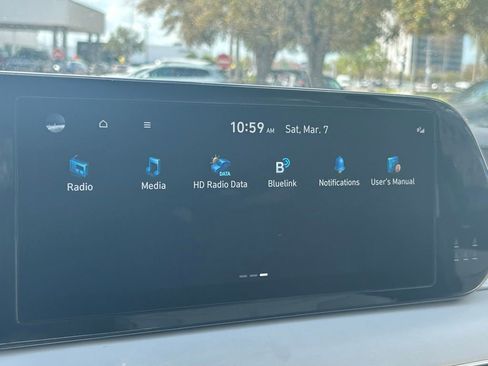 Used 2023 Hyundai Palisade Calligraphy image 17