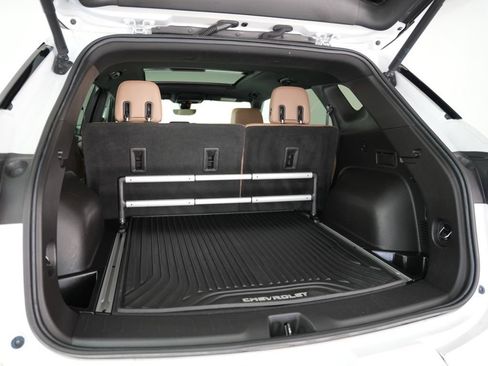 Used 2020 Chevrolet Blazer Premier w/ Driver Confidence II Package FWD image 36