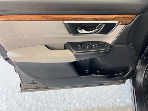 Used 2019 Honda CR-V EX image 14