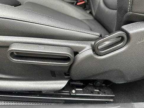 Used 2023 MINI Cooper S image 14