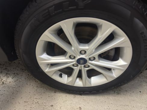 Used 2018 Ford Escape SE AWD/4WD image 36