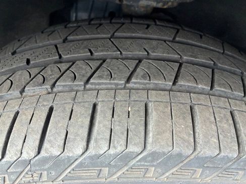 Used 2021 Ford Explorer Platinum w/ Equipment Group 601A image 13