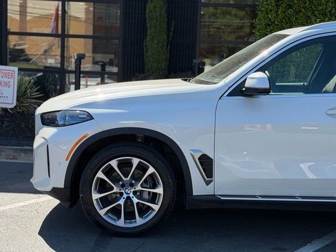 Used 2025 BMW X5 xDrive40i AWD/4WD image 10