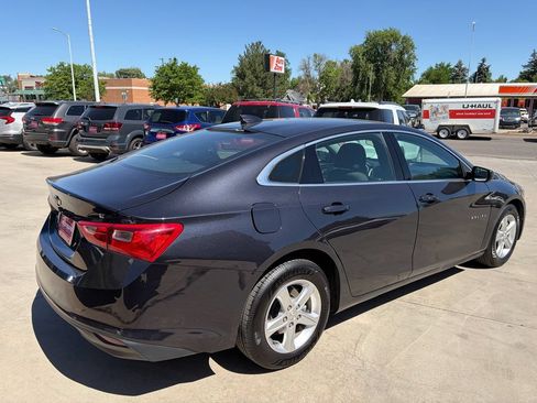 Used 2023 Chevrolet Malibu LT FWD image 3