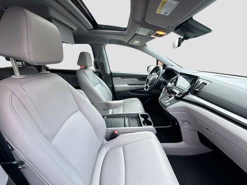 Used 2019 Honda Odyssey Touring image 30