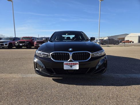 Used 2025 BMW 330i image 2