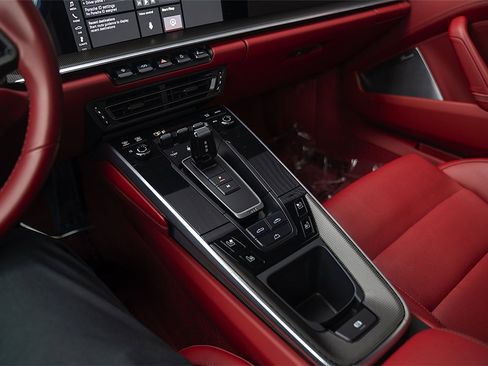 Certified 2021 Porsche 911 Turbo S image 15