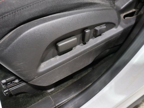 Used 2015 Chevrolet Equinox LT w/ Driver Convenience Package image 12