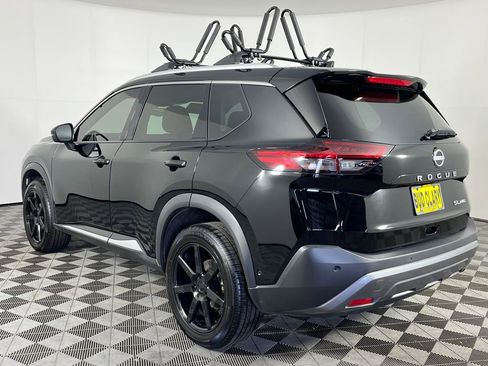 Used 2023 Nissan Rogue SL w/ SL Premium Package AWD/4WD image 8