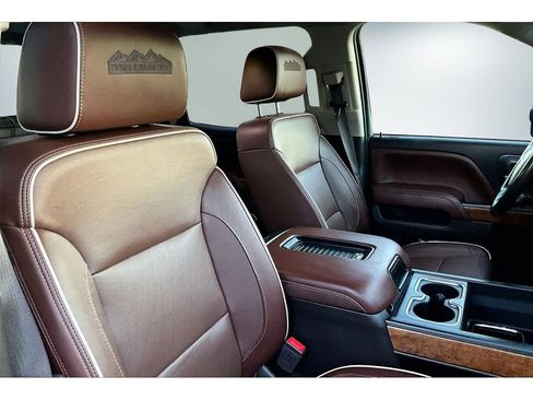 Used 2019 Chevrolet Silverado 3500 High Country w/ Duramax Plus Package image 26