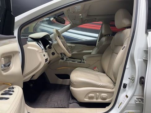 Used 2017 Nissan Murano Platinum w/ Platinum Technology Package image 4