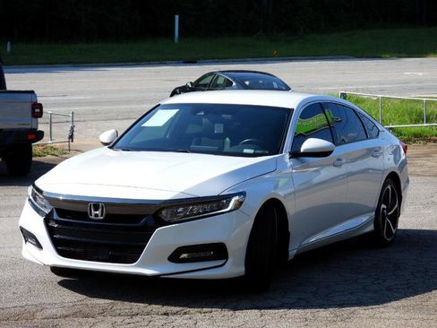 Used 2020 Honda Accord Sport image 12
