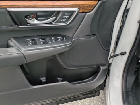 Used 2021 Honda CR-V EX image 15