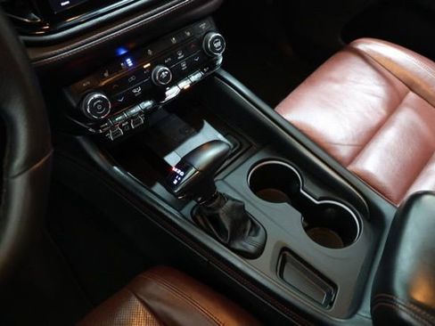 Used 2023 Dodge Durango R/T w/ Tow 'N Go Package image 28