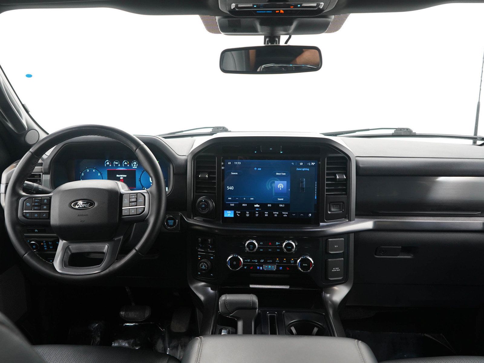 Used 2025 Ford F150 Lariat AWD/4WD image 16