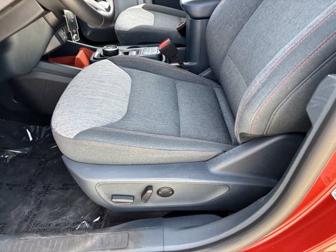 Used 2023 Ford Maverick XLT w/ XLT Luxury Package FWD image 18