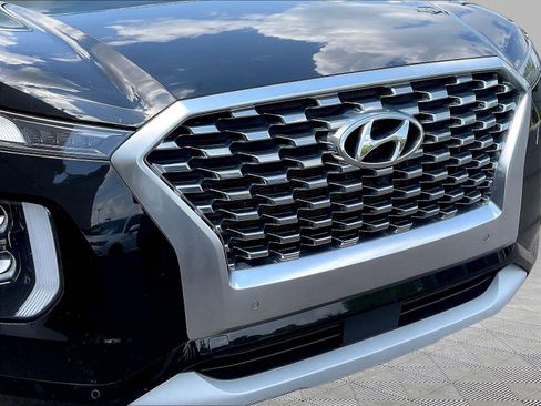 Used 2021 Hyundai Palisade Limited w/ Cargo Package AWD/4WD image 32