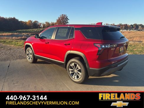 New 2026 Chevrolet Equinox LT image 7