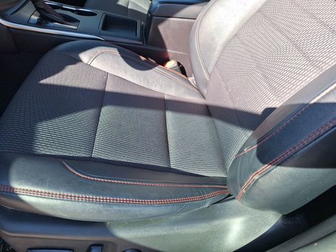 Used 2017 Toyota Camry SE image 17