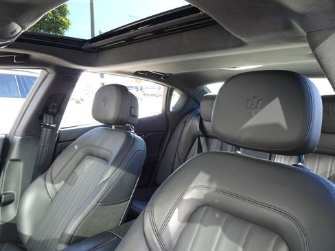 Used 2022 Maserati Quattroporte GT image 4