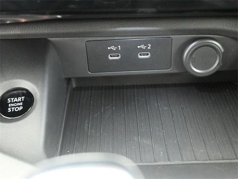 New 2026 Nissan Sentra SV w/ Floor Mat Package image 9