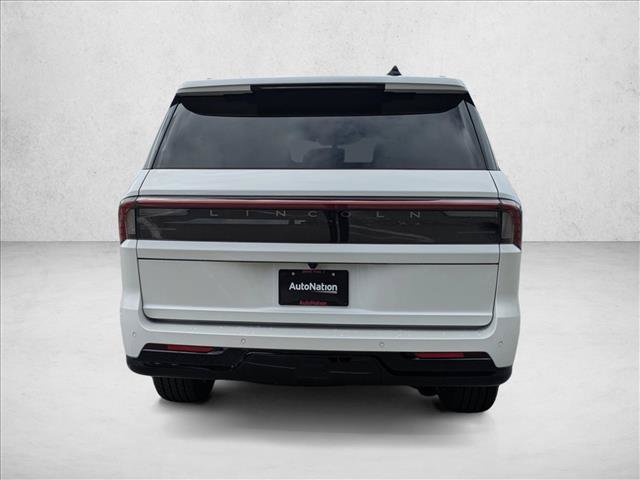 New 2025 Lincoln Navigator Black Label AWD/4WD image 9