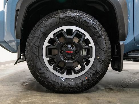 New 2026 Toyota 4Runner TRD Off-Road Premium AWD/4WD image 11