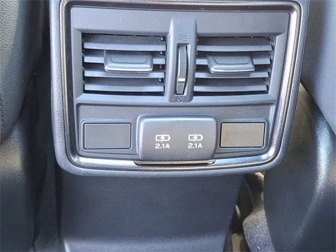 Used 2022 Subaru Forester Wilderness w/ Wilderness Package image 11