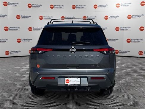 New 2026 Nissan Pathfinder Platinum image 4