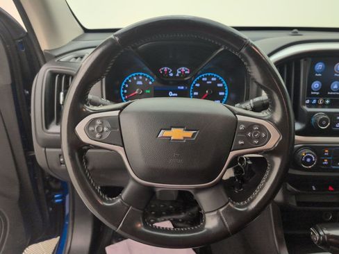 Used 2020 Chevrolet Colorado LT image 36