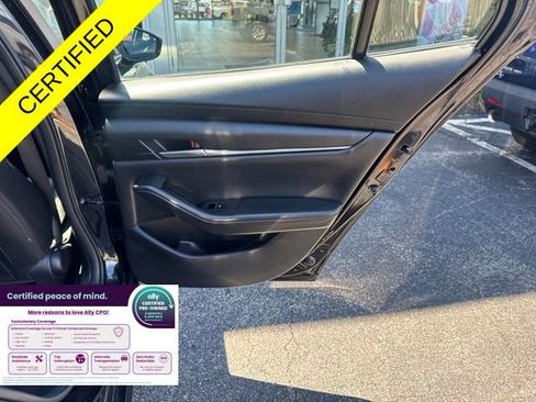 Used 2023 MAZDA MAZDA3 s FWD image 23