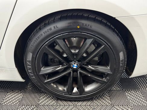 Used 2021 BMW 750i xDrive image 20
