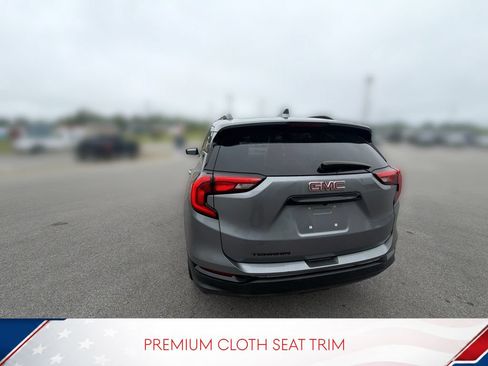 Used 2020 GMC Terrain SLE w/ Elevation Edition FWD image 10