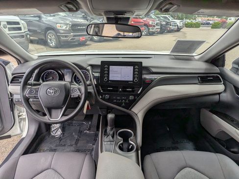 Used 2023 Toyota Camry LE FWD image 21
