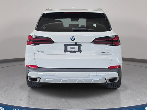 Used 2024 BMW X5 xDrive40i AWD/4WD image 8