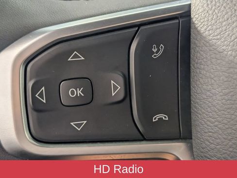Used 2025 RAM 2500 Big Horn AWD/4WD image 16