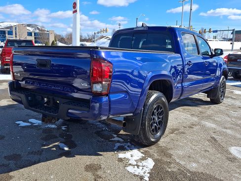 Used 2022 Toyota Tacoma image 6
