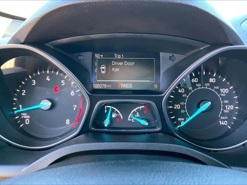 Used 2018 Ford Escape SE w/ SE Sync 3 Package image 28