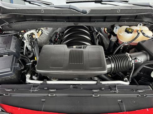 Used 2023 Chevrolet Tahoe Z71 w/ Z71 Off-Road Package image 26