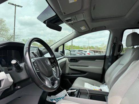 Used 2018 Honda Odyssey EX-L image 9