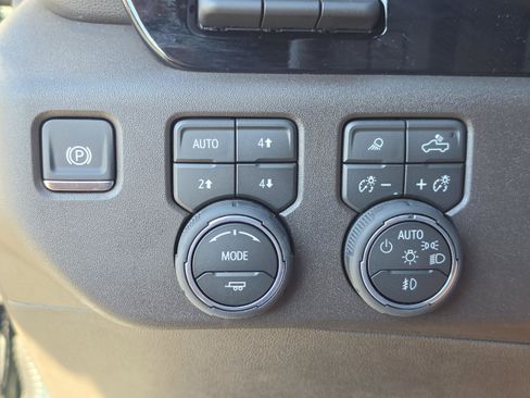 New 2026 Chevrolet Silverado 1500 LTZ w/ Technology Package AWD/4WD image 32