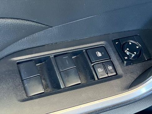 Certified 2020 Toyota RAV4 LE w/ Carpet Mat Package AWD/4WD image 13
