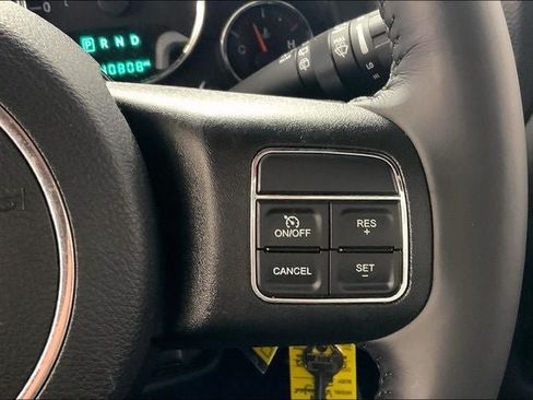 Used 2016 Jeep Wrangler Sport AWD/4WD image 23