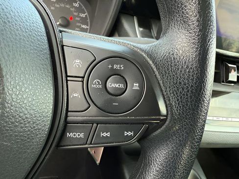 Used 2023 Toyota Corolla LE FWD image 14