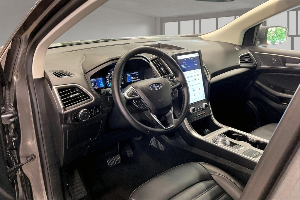 Used 2024 Ford Edge SEL w/ Convenience Package AWD/4WD image 18