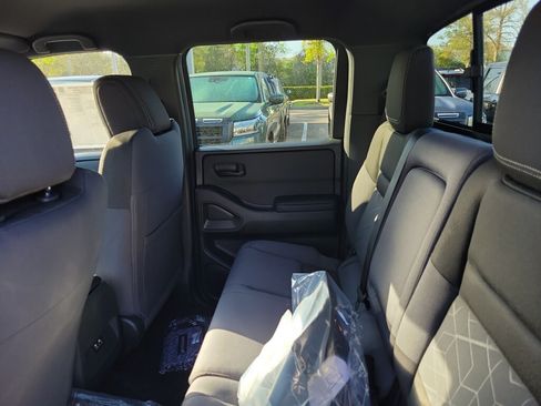 New 2026 Nissan Frontier SV w/ Tow Package RWD image 11