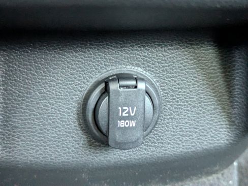 New 2025 Kia Telluride LX image 18